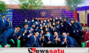 FIA Unira Gelar Yudisium Out Door, Civitas Ajak Semua Bersahabat dengan Alam