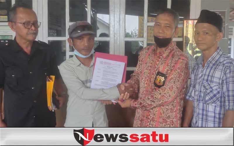 Ketua DPD SWI Kabupaten OKI Terima SK Kepengurusan Dari Ketua DPW SWI Sumsel