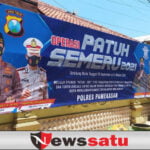 Masifkan Sosialisasi Ops Patuh Semeru 2021, Satlantas Pamekasan Pasang Banner, Spanduk dan Baliho