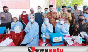 Sehari Pemkab Vaksinasi 1068 Orang, Harapkan Ekonomi Pamekasan Pulih
