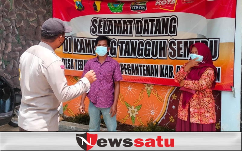 Tangkal Hoaks Vaksinasi, Polisi Edukasi Manfaatnya di Kampung Tangguh Semeru
