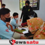 Vaksinasi Merdeka Mobile Sasar Sekolah-Sekolah di Pamekasan