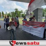 Aksi Solidaritas Wartawan Nguduk Kantor Pemda Kabupaten OKI