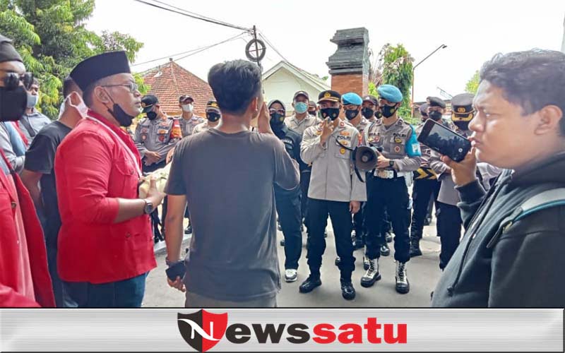 Aktivis Kecewa Tidak Ditemui Polres Sumenep, Pilih Jalan Mundur
