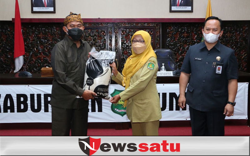 Bantu Petani, Bupati Sumenep Luncurkan Perbup Nomor 64