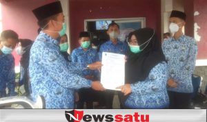 Dinkes OKI Serahkan Bantuan Kepada Lima Puskesmas di Kabupaten OKI