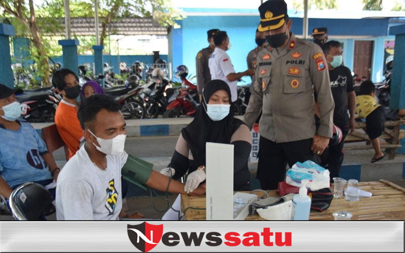 Gelar Vaksinasi di 5 Titik, Polres Pamekasan Melakukan Penyekatan Ketat
