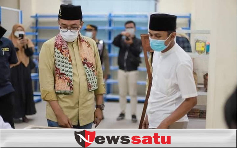 Bupati Baddrut Tamam Jamin Tidak Akan Ada Toko Modern Baru di Pamekasan