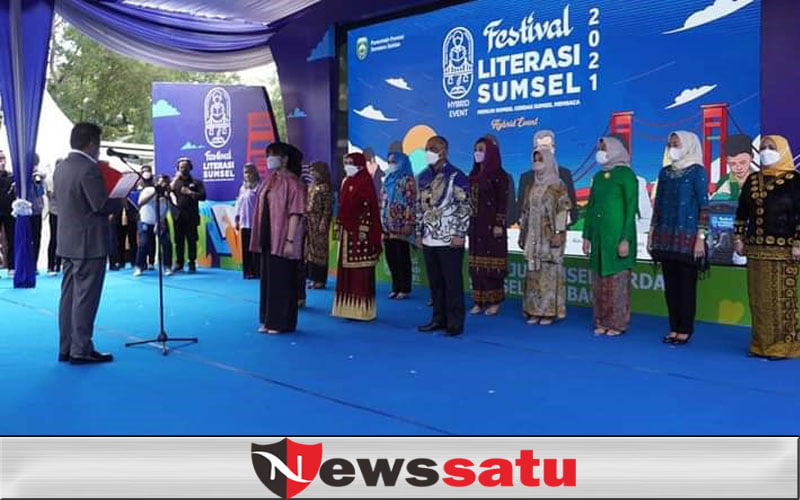 Gubernur Kukuhkan Hj Lindasari Iskandar sebagai Bunda Literasi OKI
