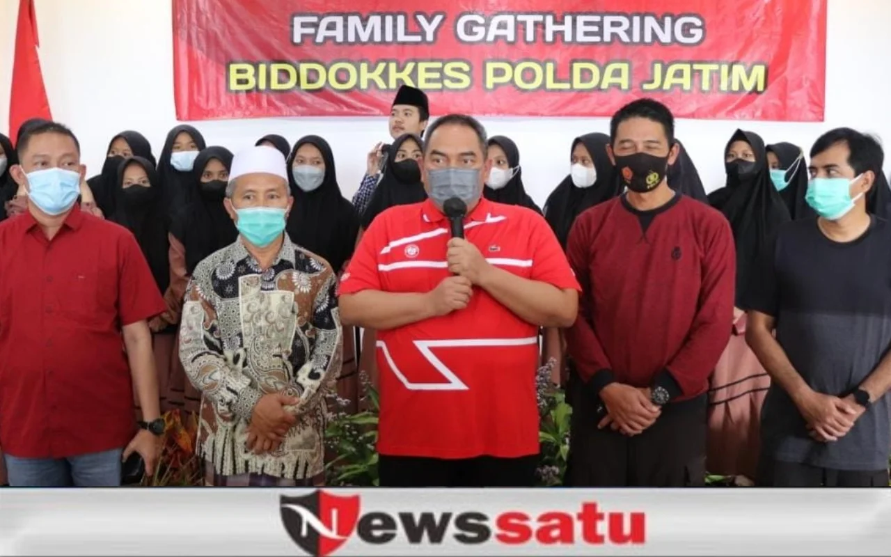 Jalin Silaturahmi, Polda Jatim Gelar Family Gathering Dengan Santri di Selecta