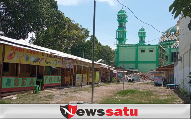Revitalisasi Alun-Alun Kota Probolinggo, Aktivitas PKL Direlokasi