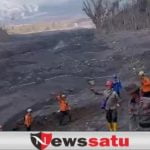Awan Panas Gunung Semeru Keluar Lagi, Relawan Mundur Berlarian Menjauh