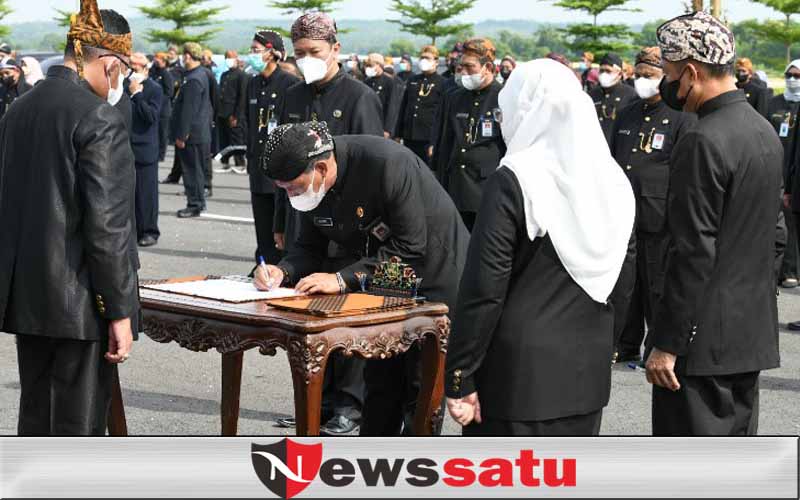 Dipenghujung Tahun 2021, Bupati Sumenep Lantik 24 Pejabat Eselon II