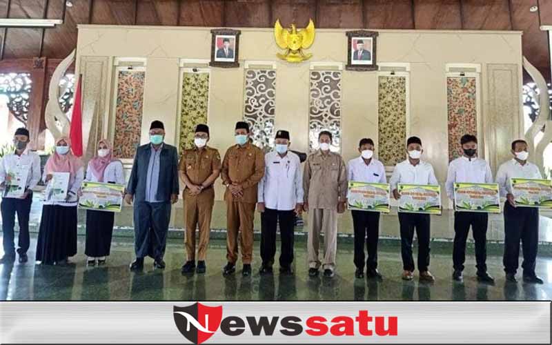 93 GTT PAI Bahagia, Terima Sertifikat Pendidik dari Bupati Pamekasan