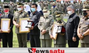 Gubernur Khofifah, Penghargaan ini untuk Semua Anggota Satpol PP Jatim