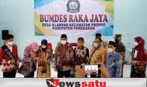 Optimalkan Sentra Batik Pamekasan, Disporapar Inisiasi Klinik Kreatif Pemuda