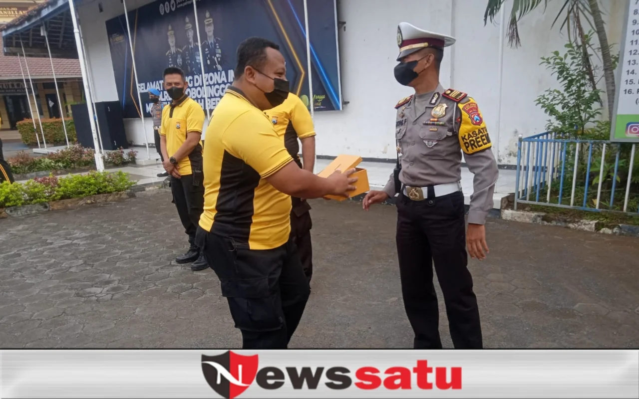 Polres Probolinggo Kota Giat Galang Dana Kepada Anggota