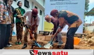 Bupati Fauzi Dampingi Peletakan Batu Pertama Rumah Kemasan UMKM Halal