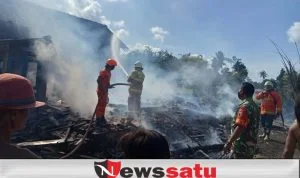 Si Jago Merah Hanguskan 3 Rumah Warga, Ini penyebabnya