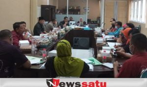 Anggota Komisi II Merasa Malu Atas Nama Ikon Anggur dan Mangga