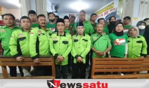 Tim TKN Sambangi Yatim Piatu di Lumajang