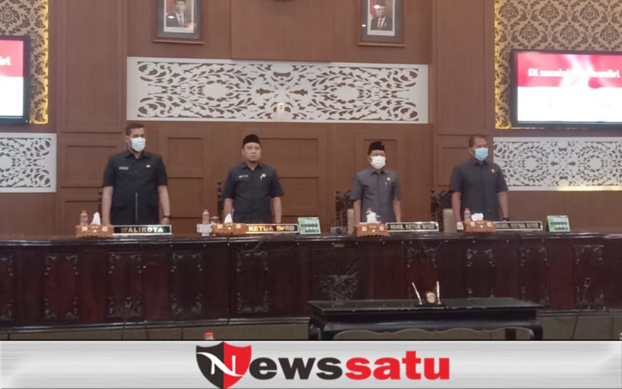 Walikota Hadiri Raperda Pertanggung Jawaban APBD TA 2021 Kota Probolinggo