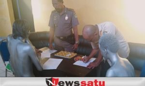 Manusia Silver dan Reklame Liar Digaruk Tim Satpol PP Pamekasan 