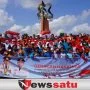Pemkab OKI Bagi-Bagi Ribuan Bendera Merah Putih Gratis
