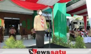 Sekda Cantik Pimpinan Langsung Apel Hari Pramuka