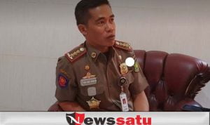 Brantas Rokok Ilegal, Satpol PP Bersama Tim Gencar Datangi Warung-Warung