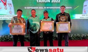 Gladak Anyar Dianugerahi Kelurahan Berseri 2022 oleh Gubernur Jatim