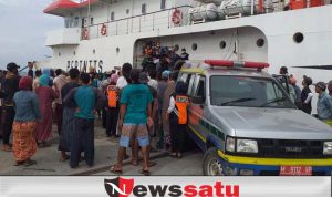 KM Sabuk Nusantara 91 Terbakar Di Pulau Masalembu Sumenep
