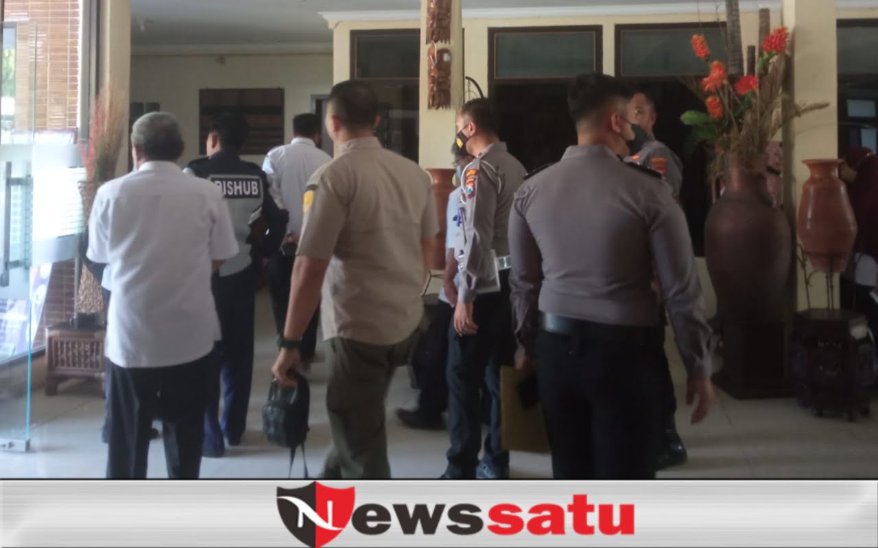 Tim Gabungan Pemkot Probolinggo Datangi Hotel dan Kafe