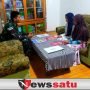 Anggota Satgas Tulus Ikhlas Berikan Pelajaran Kepada Murid Kelas 5 SD 