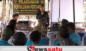 Bersama Dinas Pertanian, Satgas TMMD Beri Penyuluhan