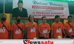 Kaum Milenial Probolinggo Deklarasi Dukung Prabowo Capres 2024
