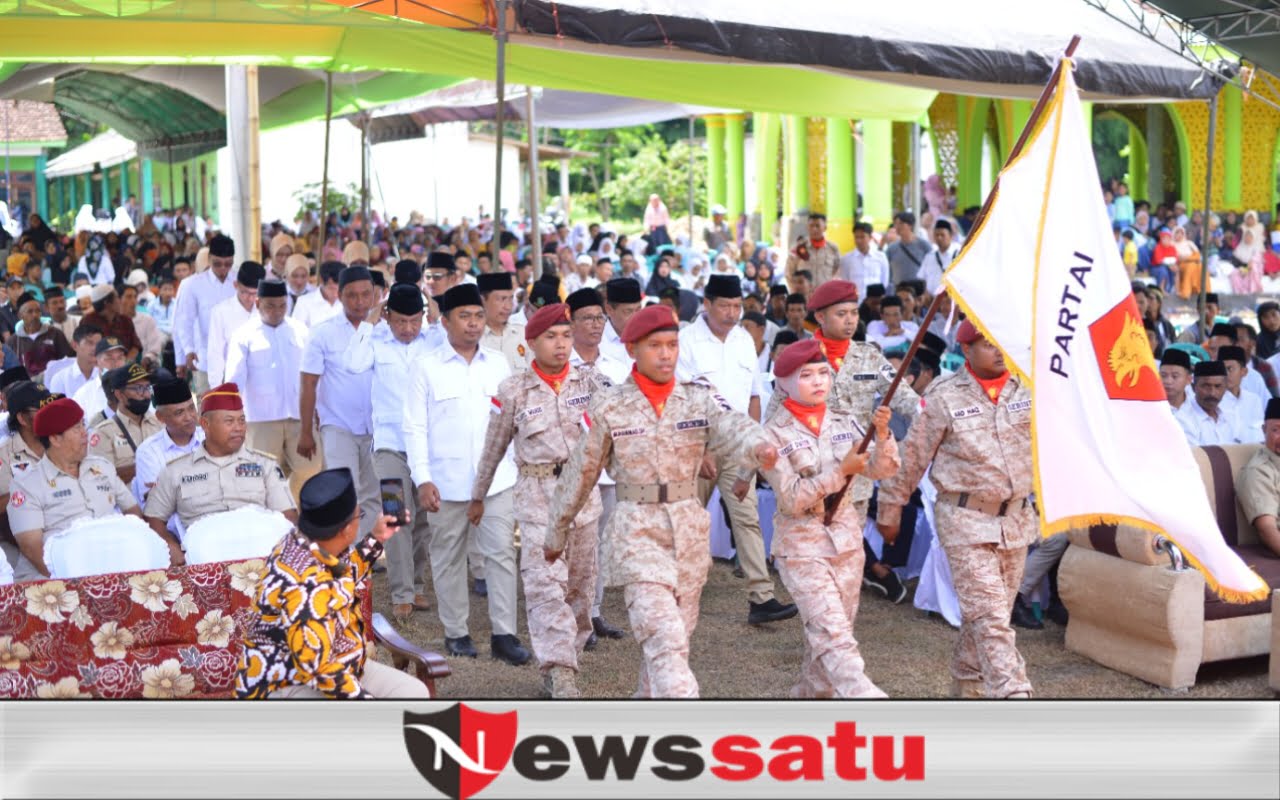 Hadiri Pelantikan DPC Gerindra, Ribuan Masyarakat Dukung Prabowo Presiden