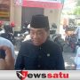 Jelang Hari Ibu, Anggota DPRRI Dampingi Seorang Nenek Terima BLT