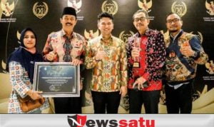 Pemkab Pamekasan Sabet 2 Penghargaan KI Jatim Award 2022