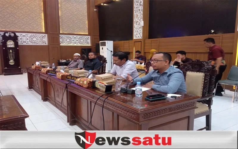 DPRD Kota Probolinggo Minta Pemkot Bongkar TPS Di Pasar Baru