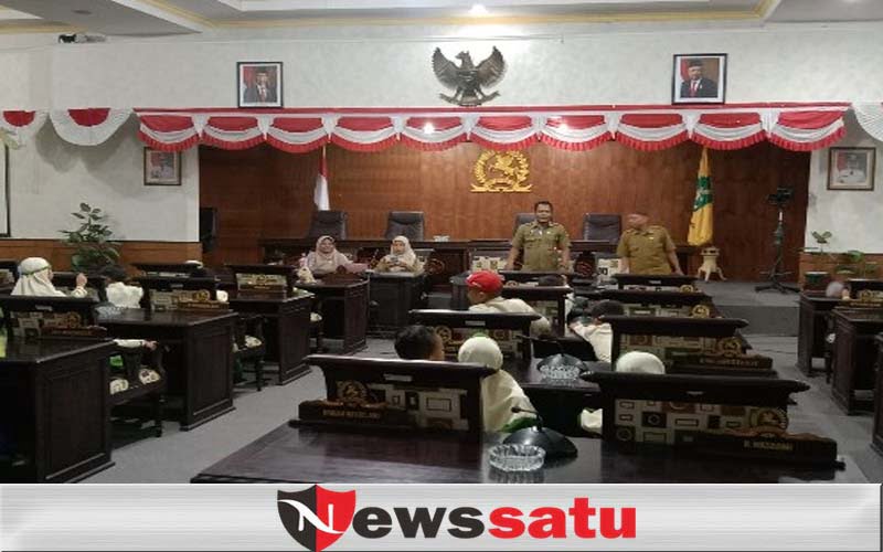 Puluhan Anak TK Dan Paud Serbu Kantor DPRD Sumenep