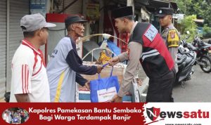 Kapolres Pamekasan Bantu Sembako Bagi Warga Terdampak Banjir