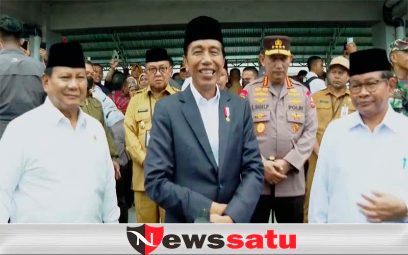 Presiden Jokowi Cek Harga Kebutuhan Pokok Di Kalsel