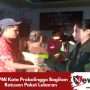HIPMI Kota Probolinggo Bagikan Ratusan Paket Lebaran
