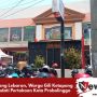 Jelang Lebaran, Warga Gili Ketapang Padati Pertokoan Kota Probolinggo
