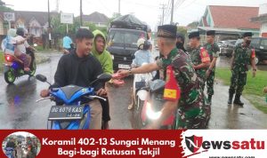 Koramil 402-13 Sungai Menang Bagi-bagi Ratusan Takjil