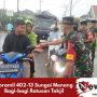 Koramil 402-13 Sungai Menang Bagi-bagi Ratusan Takjil