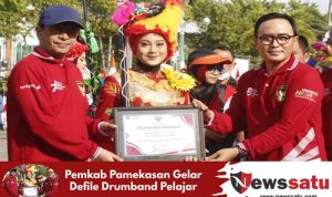 Pemkab Pamekasan Gelar Defile Drumband Pelajar