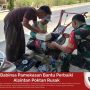 Babinsa Pamekasan Bantu Perbaiki Alsintan Poktan Rusak