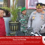 Kapolres Pamekasan Kembalikan Motor Hasil Ungkap Kasus ke Pemilik